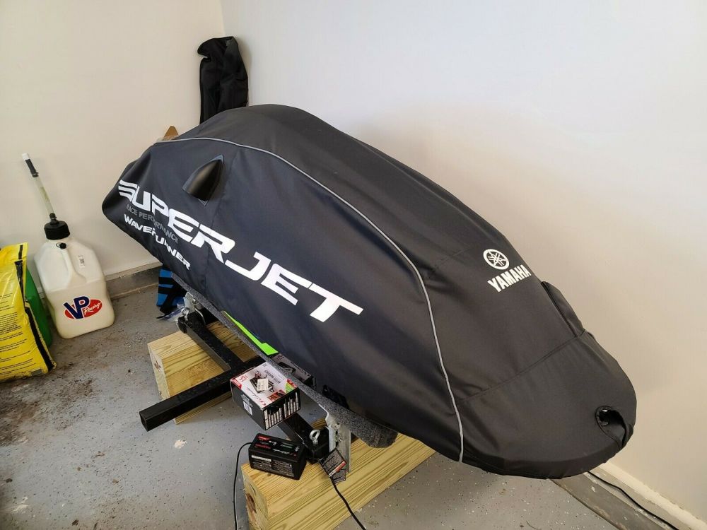 Yamaha Superjet PWC / Jetski with hitch carrier, trailering cover and Trailer Hitch Jet Ski Carrier